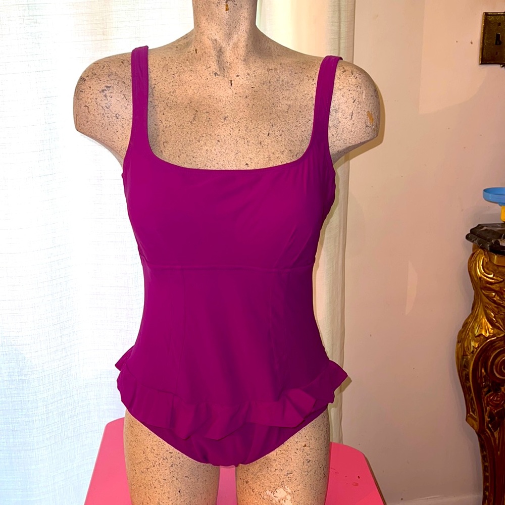 Profile by gottex berry color ruffle swimsuit